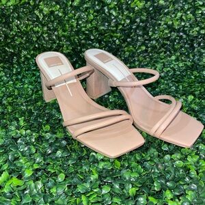 Elegant dolce vita 9.5 square toe heels